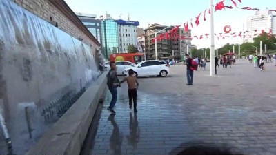 tehlikeli oyun -  Taksim'de çocukların süs havuzunda tehlikeli oyunu Videosu