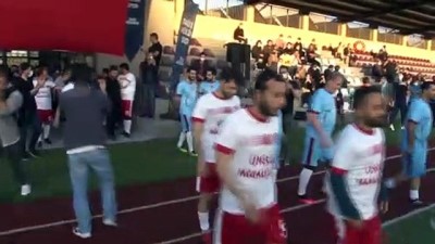 yasaklar -  Ak Parti İstanbul İl Başkanı Osman Nuri Kabaktepe ünlünün katılımı ile futbol müsabakası düzenledi Videosu