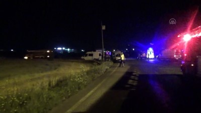 cenaze araci - ANKARA - Otomobil dereye devrildi: 3 ölü, 1 yaralı Videosu