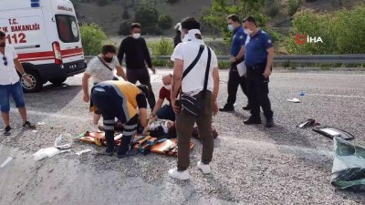 tur otobusu -  Tur otobüsü devrildi, çok sayıda öğrenci yaralandı Videosu