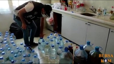 sahte icki - BURSA - Bir evde 1000 litre sahte içki ele geçirildi Videosu