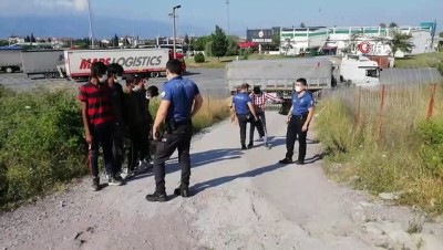 sinir disi -  Dinlenme tesisinde 6 kaçak göçmen yakalandı Videosu