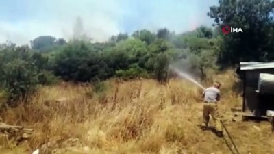 makilik alan -  İzmir’de makilik alanda yangın: Havadan ve karadan müdahale sürüyor Videosu