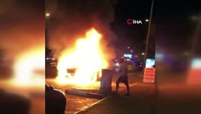yangina mudahale -  Antalya’da yanan otomobilde can pazarı Videosu