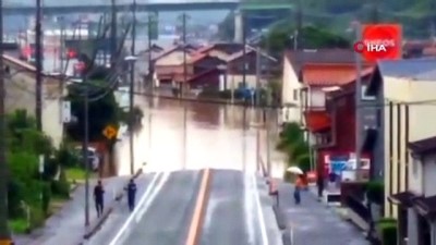 amator kamera -  - Japonya’da sel felaketi nedeniyle binlerce kişiye tahliye emri verildi Videosu