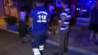 haberciler -  Kazada yaralanan hamile eşinin elini ambulansa kadar bırakmadı Videosu
