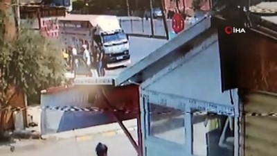yardim cagrisi -  Oğlunun yol kavgasına yardım için giden emekli polis karşı tarafa ateş açtı: 2 yaralı Videosu