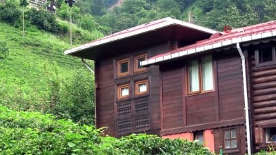 buzdolabi -  Rize'de ilginç yöntem...Yaptığı ahşap ev yetmeyince 70 yıllık serenderi evine ekledi Videosu