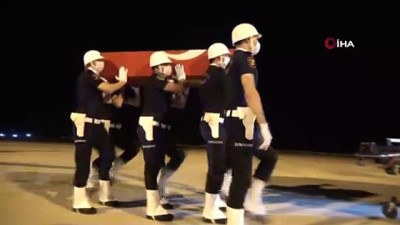 polis memuru -   Şehit Emniyet Müdürü Hasan Cevher memleketine uğurlandı Videosu