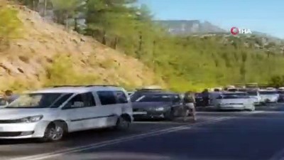 polis memuru -  Antalya'da feci kaza: 2 ölü, 5 yaralı Videosu