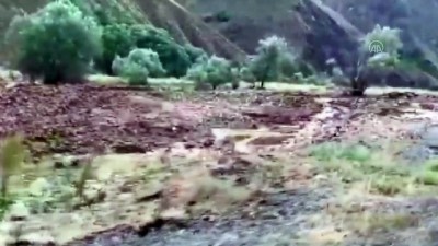 karayollari - BİNGÖL - Heyelan nedeniyle kapanan Karlıova-Yedisu kara yolu açıldı Videosu