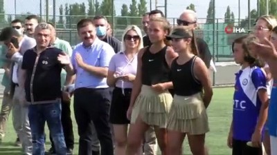 pons - Iğdır’da düzenlenen “Kayısı Cup” tenis turnuvası sona erdi Videosu