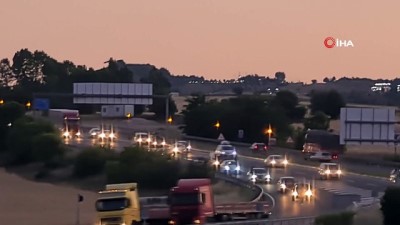 trafik yogunlugu -  Karadeniz bağlantı yolunda yoğunluk devam ediyor Videosu