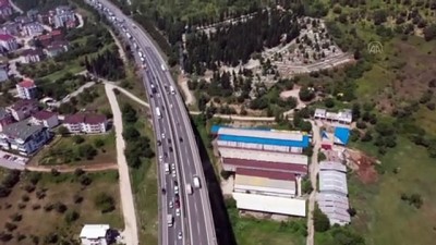 trafik yogunlugu - KOCAELİ - (DRONE) Bayram tatili nedeniyle akıcı trafik yoğunluğu yaşanıyor Videosu