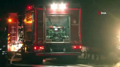 tir dorsesi -  Kuzey Marmara Otoyolunda saman yüklü tır dorsesi yanarak kül oldu Videosu