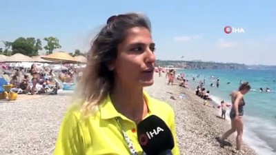 kayip cocuk -  Yüzme bilmeyenlerin inadı dünyaca ünlü sahilin tek kadın cankurtaranını bezdirdi Videosu