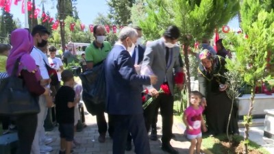 sehit aileleri -  Başkan Tahmazoğlu'ndan bayram öncesi anlamlı ziyaret Videosu