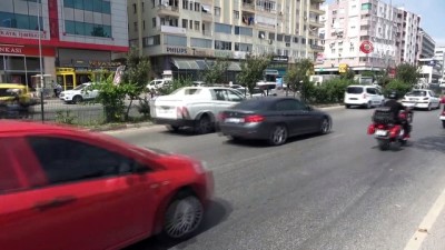 motosiklet kazasi -  Antalya'da motosiklet kazası: 1 ölü, 1 yaralı Videosu