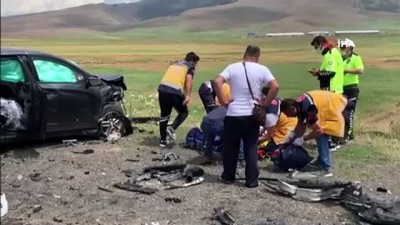 savas -  Sarıkamış’ta feci kaza: 2 ölü, 3 yaralı Videosu