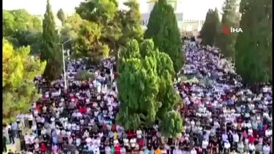 bayram namazi -  - Binlerce Müslüman, bayram namazını Mescid-i Aksa'da kıldı Videosu