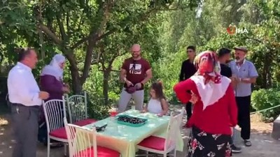 kurban kesimi -  Tatvan'da bayram kutlaması Videosu
