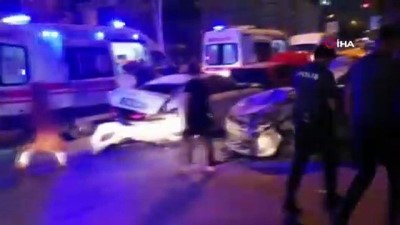 kirmizi isik -  Başkent'te 7 kişinin yaralandığı zincirleme kaza kamerada Videosu