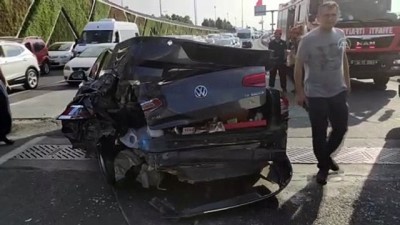 İSTANBUL - Fatih'te meydana gelen trafik kazasında 1 kişi yaralandı