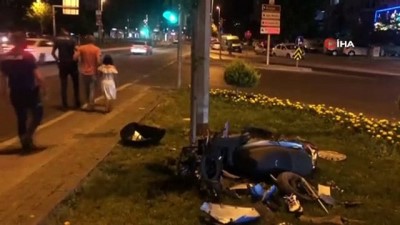 guvenlik onlemi -  Kazada parçalanan mobiletin sürücüsü ağır yaralandı Videosu