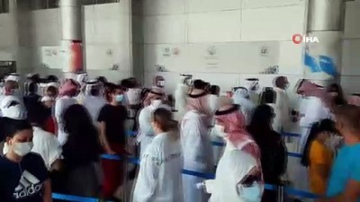 egitim donemi -  - Kuveyt, 12-15 yaşındaki çocukları aşılamaya başladı Videosu