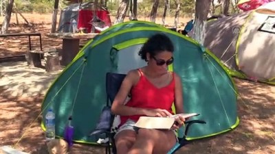 koronavirus - MERSİN - Çadır ve karavan tutkunları bayram tatilini kampta geçiriyor Videosu