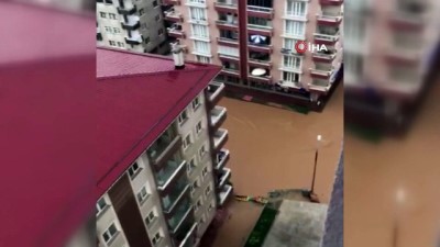 kriz merkezi -  Artvin'de sel ve heyelan...Arhavi deresi taştı Videosu