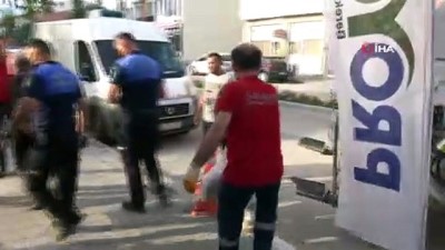 tatlarin -  Boş araziyi çöplüğe çeviren kadın mahalleyi kokuya boğdu Videosu