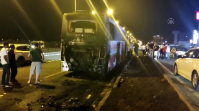 DİYARBAKIR - Seyir halindeki yolcu otobüsünde yangın çıktı