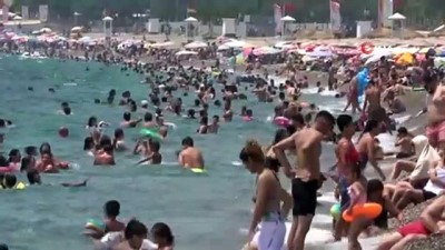 hava sicakligi -  Dünyaca ünlü sahil adeta doldu taştı, sosyal mesafe unutuldu Videosu