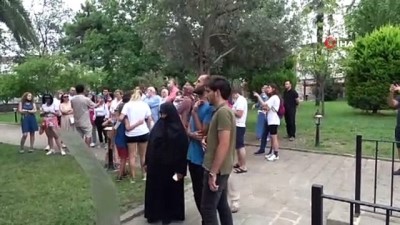 telekonferans -  Trabzon'daki Ayasofya Camii'nde bayram yoğunluğu Videosu