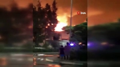 plastik fabrikasinda yangin -  Antalya'da plastik fabrikasında yangın Videosu
