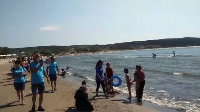 plaj - BURSA - Mudanya'daki bazı plajlarda denize girilmesine izin verilmiyor Videosu