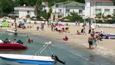 polis denetimi - İSTANBUL - Bayram nedeniyle yoğunluk yaşanan Büyükçekmece sahilinde polis denetimi Videosu