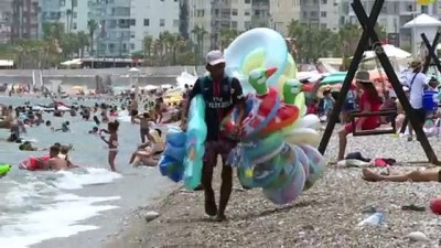 tatil - ANTALYA - Turizmin başkenti Antalya'da tatilciler sahillerde yoğunluk oluşturdu Videosu