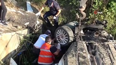 bayram tatili -  Bayram dönüşü kaza: 3 ölü, 2 ağır yaralı Videosu