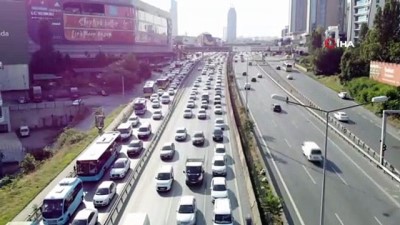  Anadolu Yakası'nda bayram tatili sonrası trafik yoğunluğu