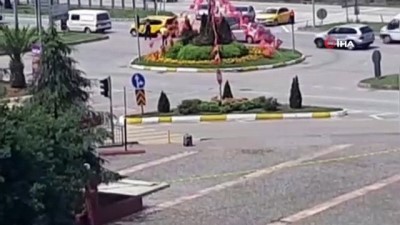 yaya trafigi -  Giresun valilik yakınındaki şüpheli çanta fünye ile patlatıldı Videosu