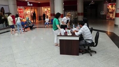 alisveris merkezi - KARABÜK - Alışveriş merkezinde randevusuz aşı hizmeti sunuldu Videosu