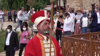 tarihi mekan -  Büyükelçiler mehter takımını hayranlıkla izledi Videosu