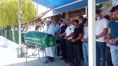 SAKARYA - Traktör kazasında hayatını kaybeden çocuğun cenazesi defnedildi