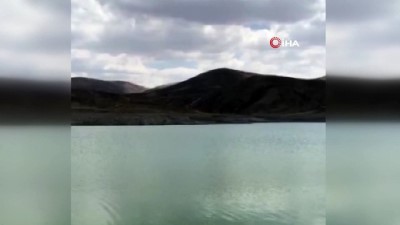  Serinlemek için gölete giren 15 yaşındaki çocuk boğuldu