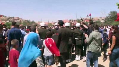 teroristler - AKSARAY - Pençe Harekatı bölgesinde şehit olan Piyade Uzman Çavuş Sergen Güçlüer, son yolculuğuna uğurlandı Videosu