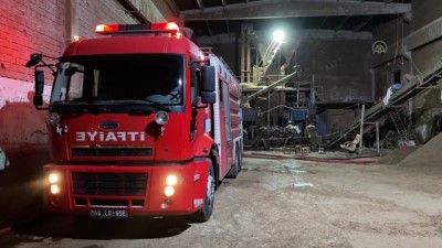 KAHRAMANMARAŞ - Yem fabrikasında çıkan yangın söndürüldü