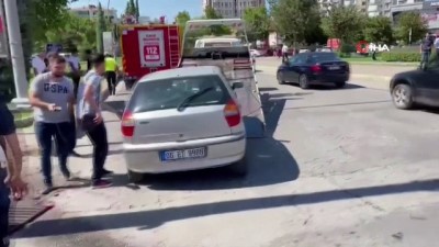 altin -  Otomobiller çarpıştı: 2  yaralı Videosu