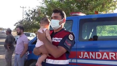  Kazada annesi yaralanan minik Zeynep için jandarma ekipleri seferber oldu
- Annesi kazada yaralanınca 9 aylık Zeynep ile jandarma ekipleri ilgilendi